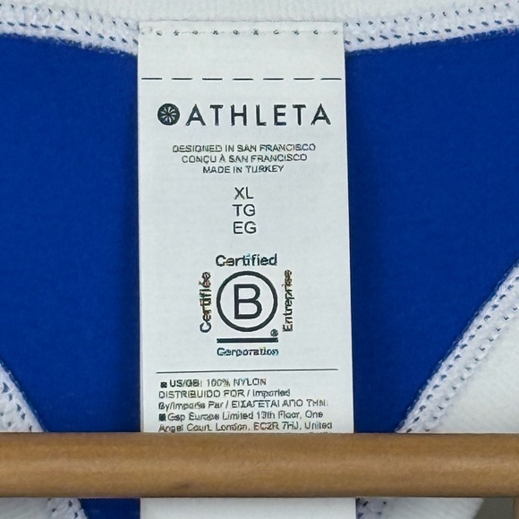 NWT Athleta Momentum Seamless High Neck Crop Tank Varsity/White XL - Picture 4 of 8